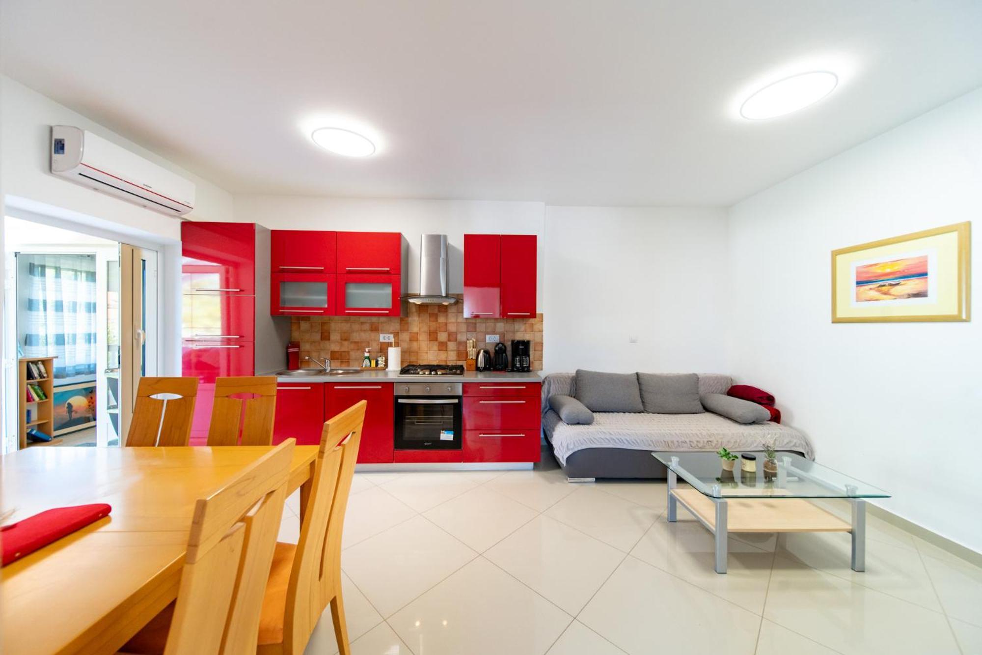 Foric Apartments With Outdoor Heated Pool Rab Town Ngoại thất bức ảnh